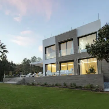 Долгосрочная аренда  отдельно стоящей виллы в Nueva Andalucía