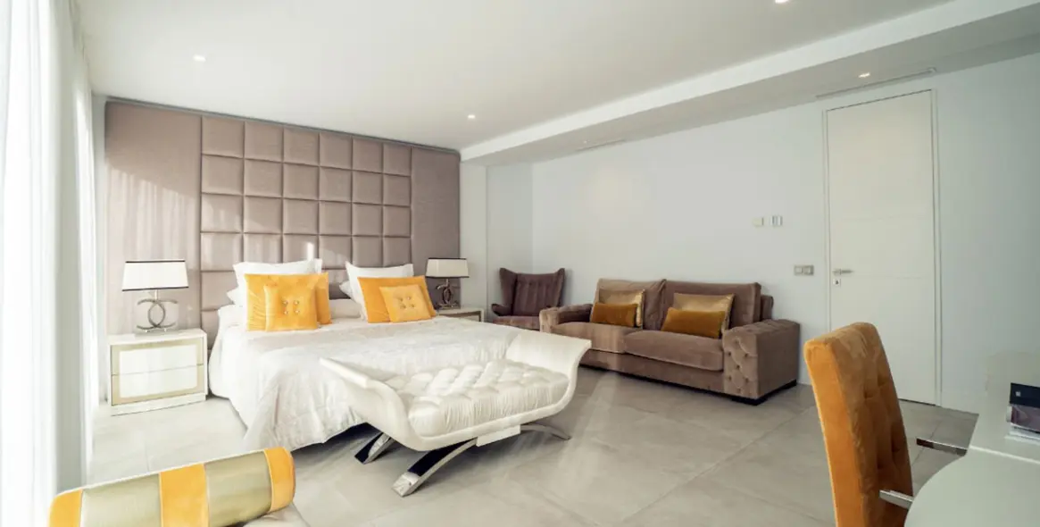 Долгосрочная аренда  отдельно стоящей виллы в Nueva Andalucía 11