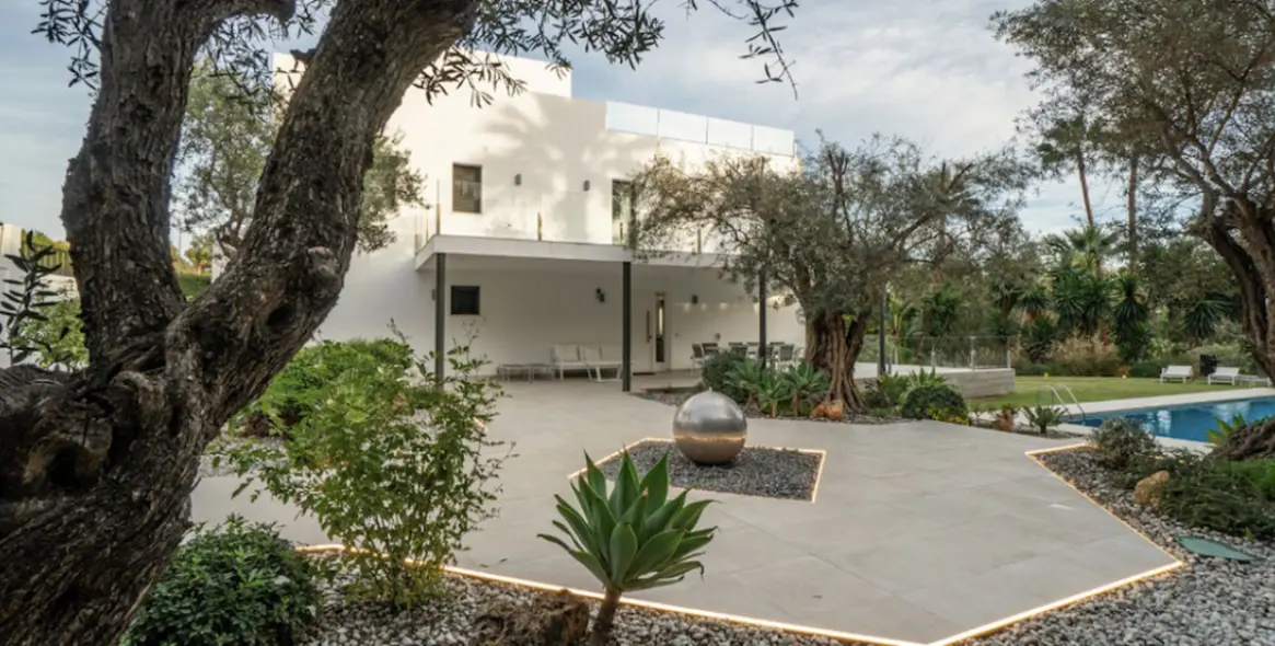 Долгосрочная аренда  отдельно стоящей виллы в Nueva Andalucía 31