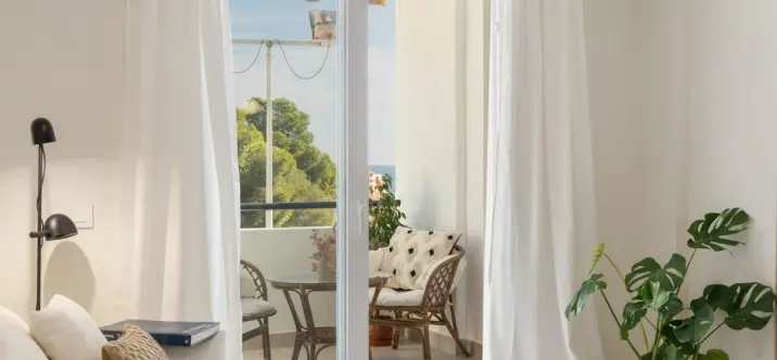 Продажа апартаментов на среднем этаже в Carvajal 2