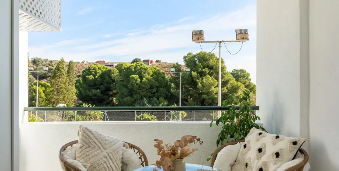 Продажа апартаментов на среднем этаже в Carvajal 4