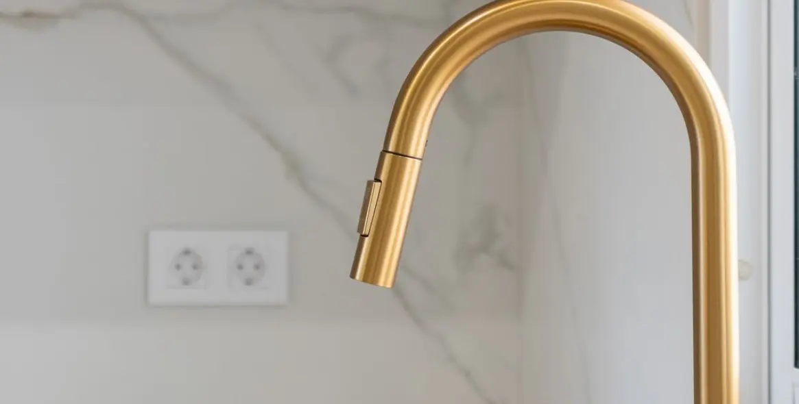 Продажа апартаментов на среднем этаже в Carvajal 10