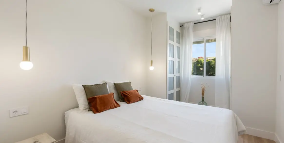 Продажа апартаментов на среднем этаже в Carvajal 14