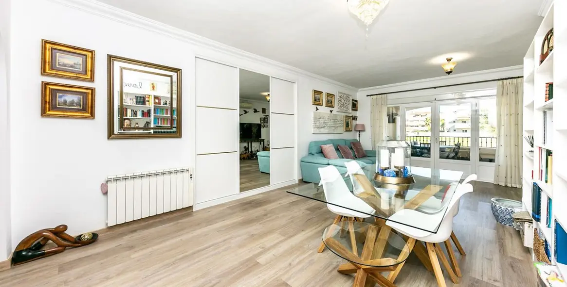 Sale of ground floor apartment in La Cala Hills 8