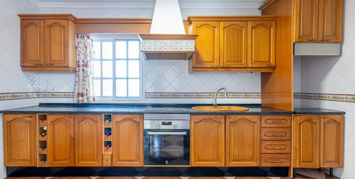 Продажа  отдельно стоящей виллы в Alhaurín de la Torre 10