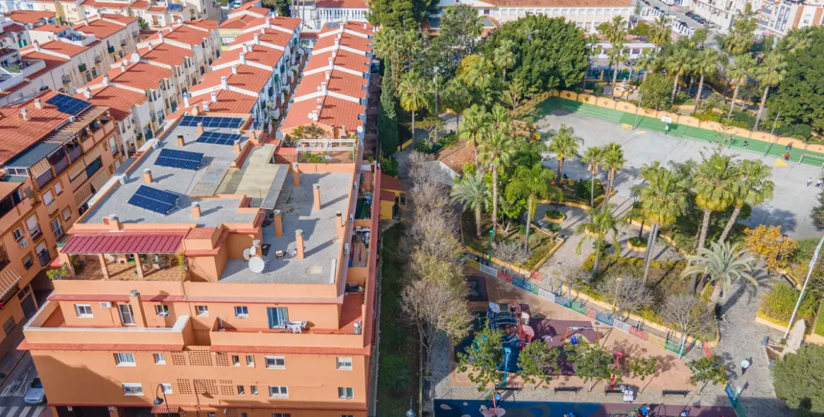 Sale of ground floor apartment in Las Lagunas 29