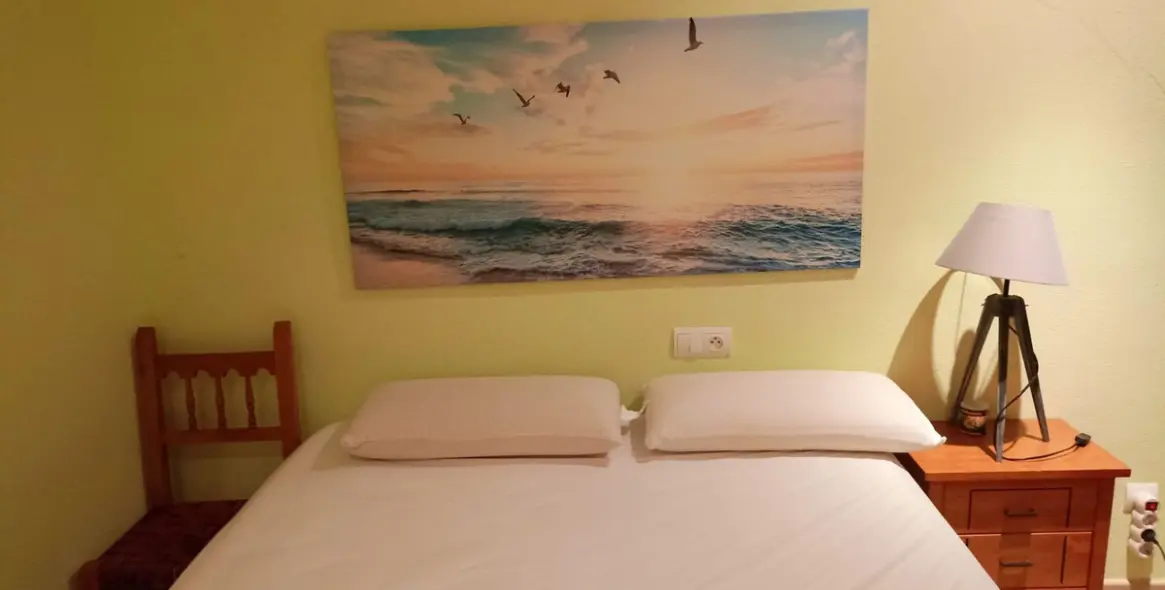 Sale of middle floor apartment in Fuengirola 18