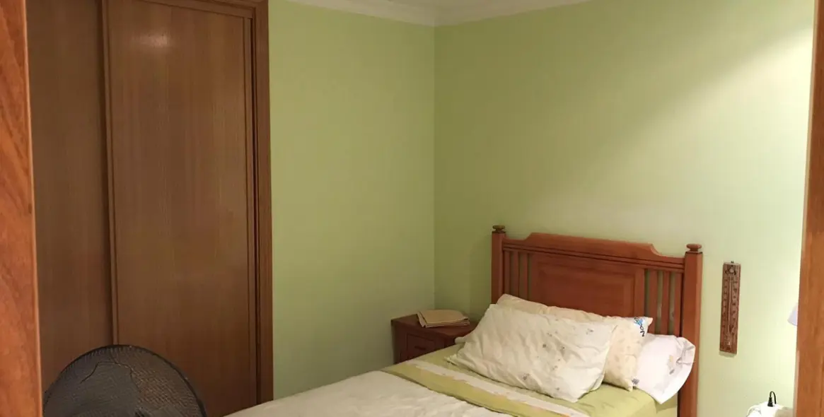 Sale of middle floor apartment in Fuengirola 21