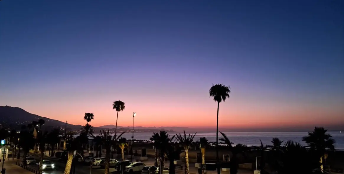 Sale of middle floor apartment in Fuengirola 25