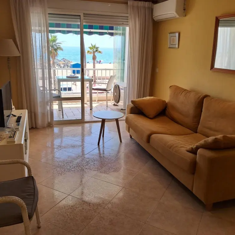 Продажа апартаментов на среднем этаже в Fuengirola