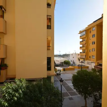 Sale of middle floor apartment in San Pedro de Alcántara