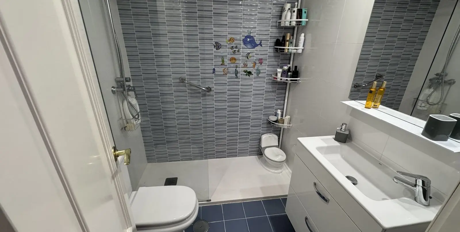 Sale of middle floor apartment in Estepona 9