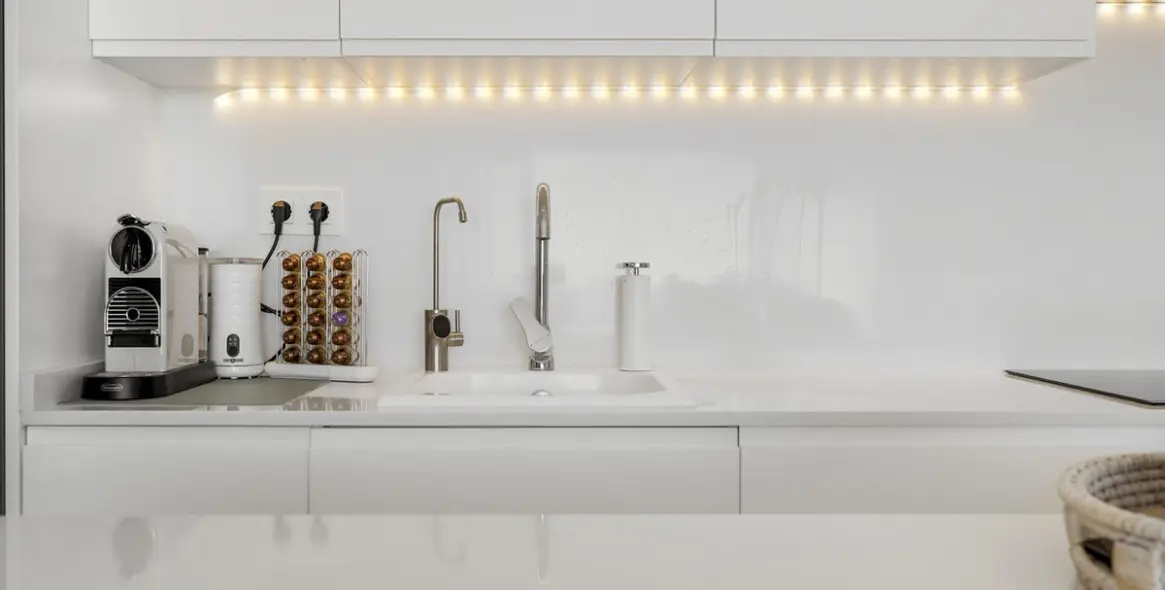 Sale of penthouse duplex in El Paraiso 20