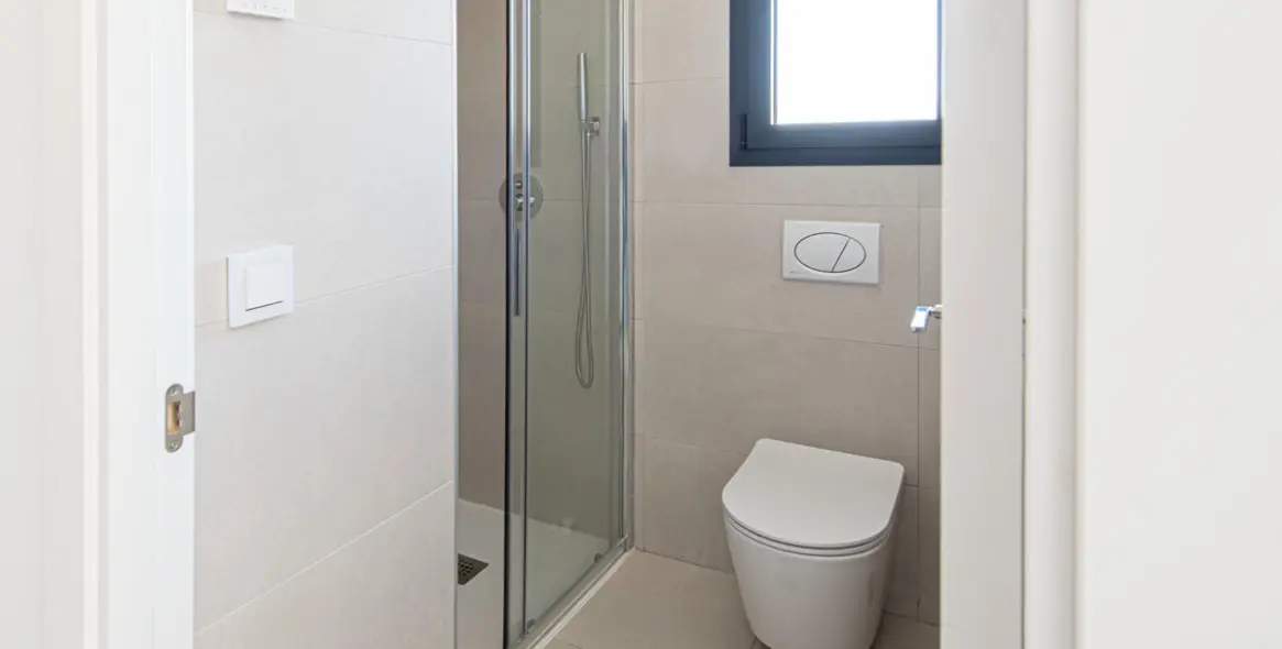 Venta de apartamento en planta media en Fuengirola 17