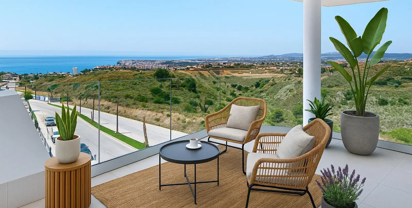 Sale of middle floor apartment in Fuengirola 1