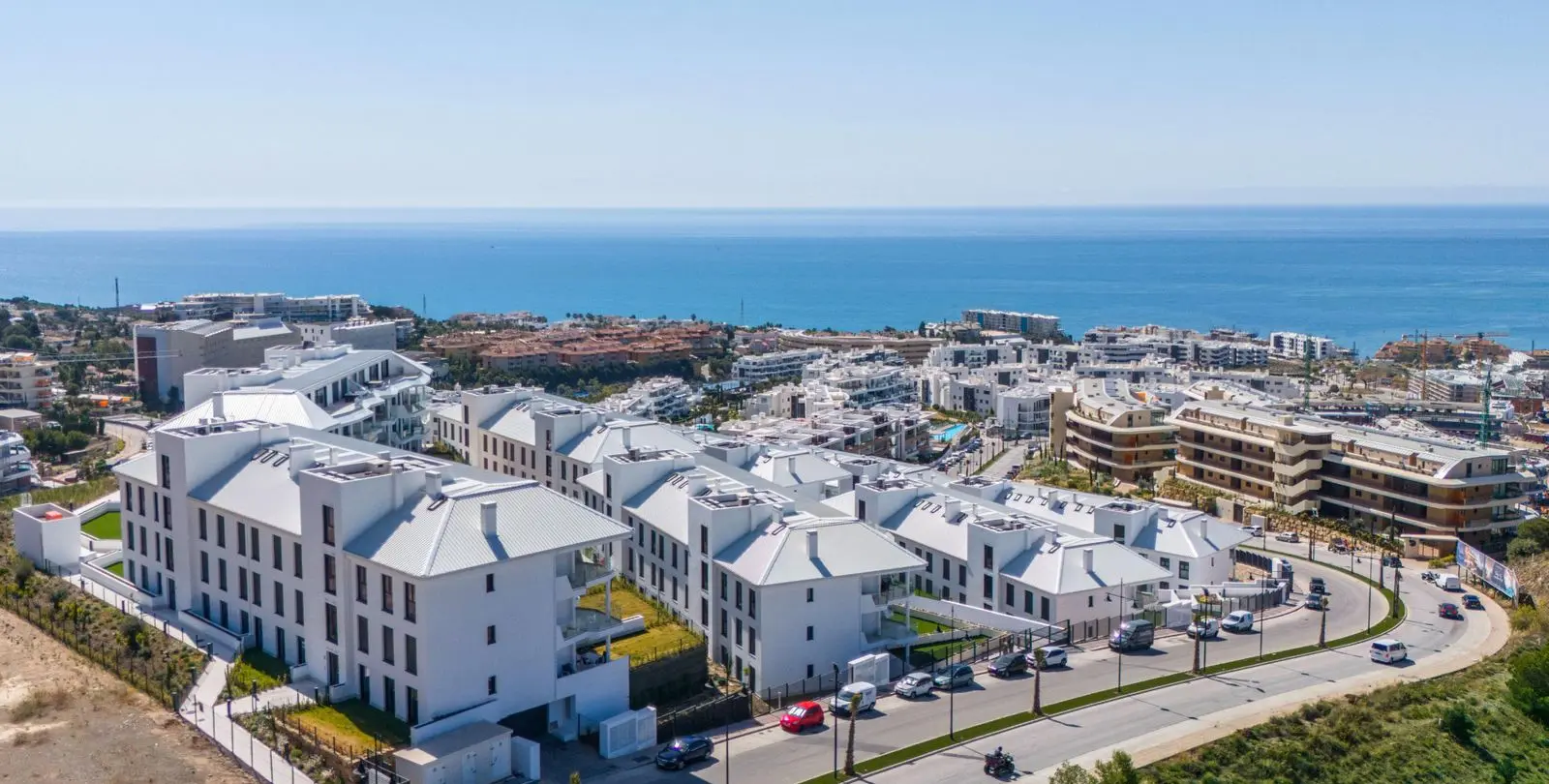 Sale of middle floor apartment in Fuengirola 4