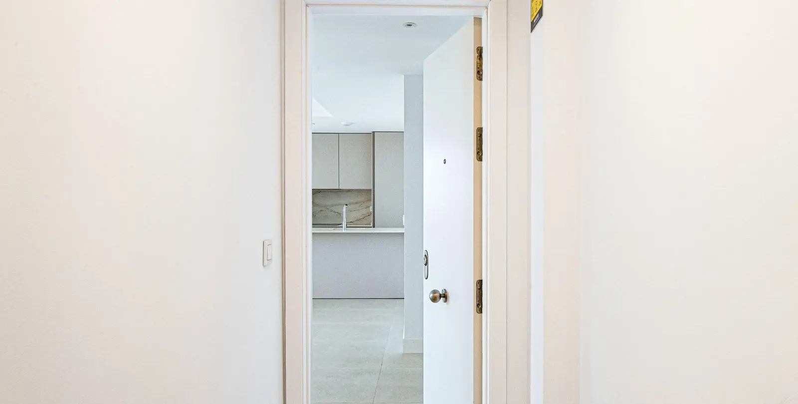 Sale of middle floor apartment in Fuengirola 22
