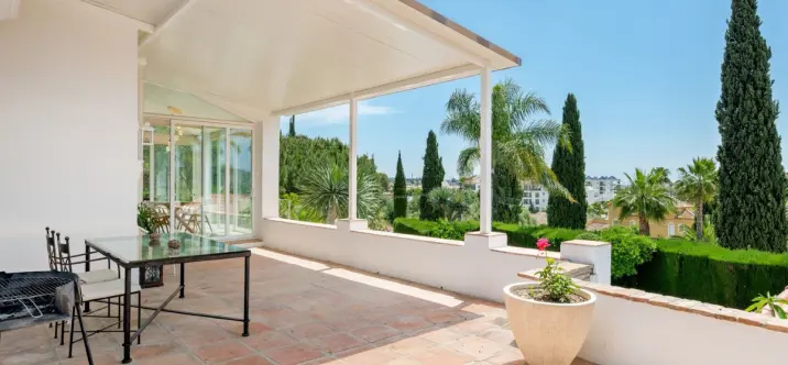 Sale of detached villa in Mijas Golf 3