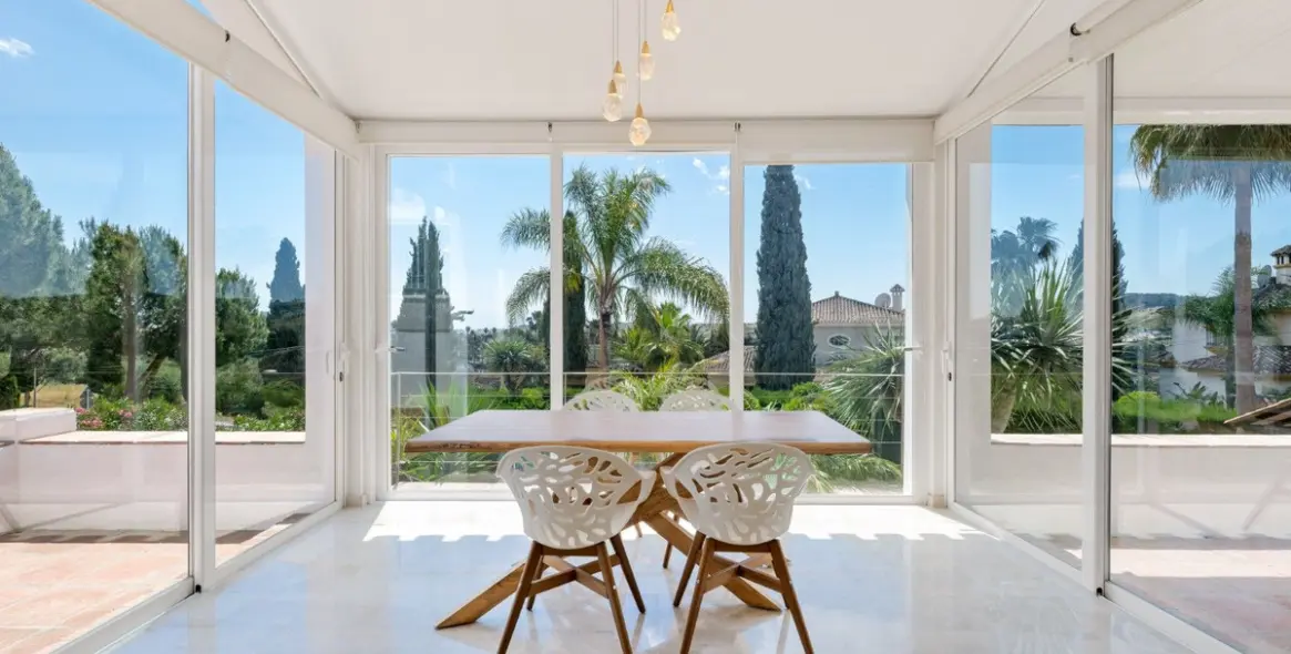 Sale of detached villa in Mijas Golf 11