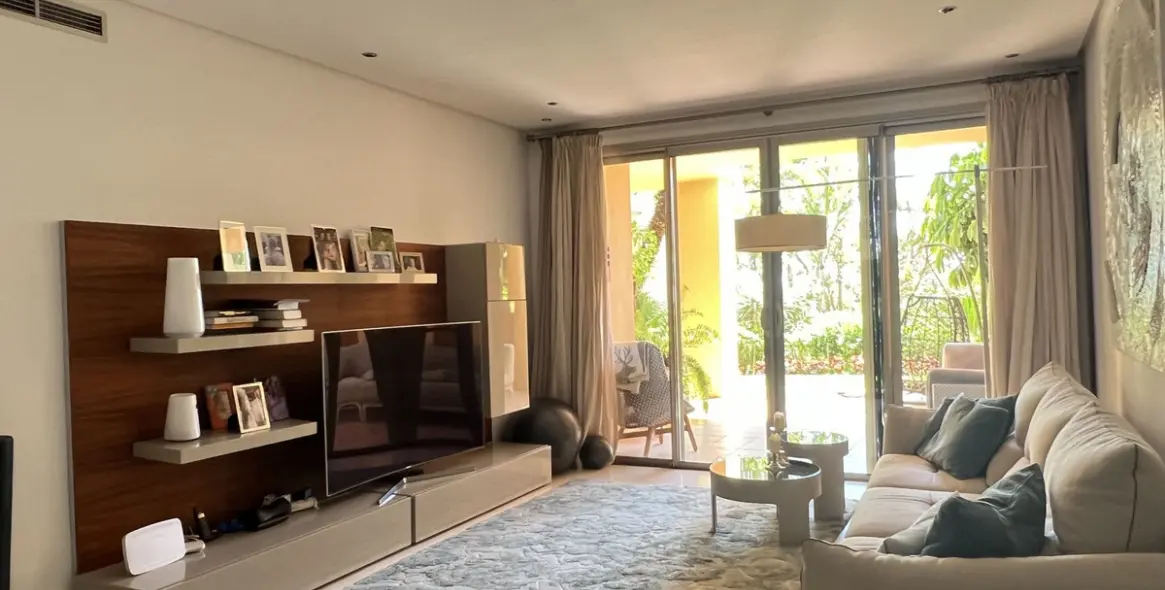 Sale of ground floor apartment in Sierra Blanca 12
