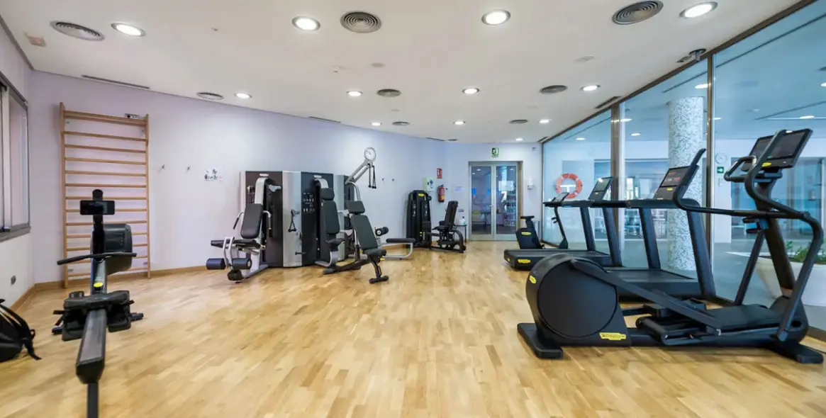 Sale of ground floor apartment in Sierra Blanca 28