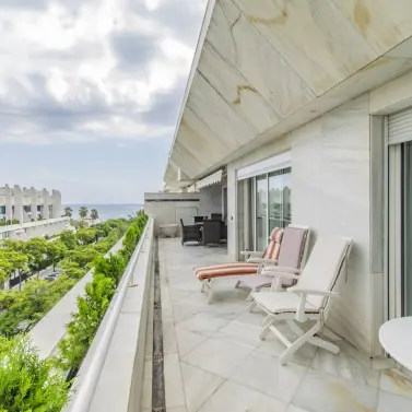 Long-term rent of middle floor apartment in Marbella