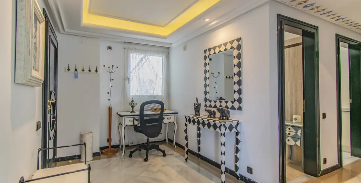 Long-term rent of middle floor apartment in Marbella 16