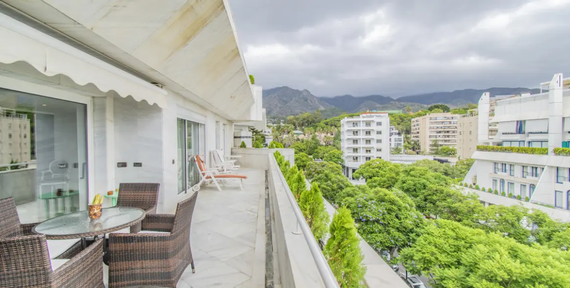 Long-term rent of middle floor apartment in Marbella 17