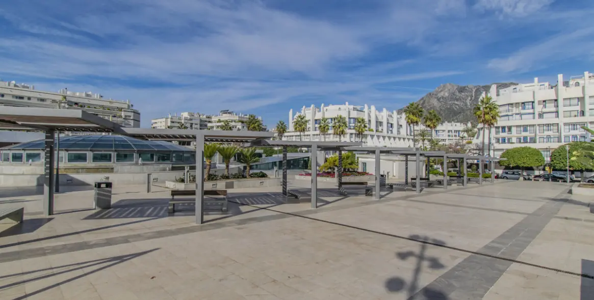 Долгосрочная аренда апартаментов на среднем этаже в Marbella 25