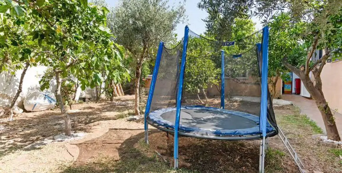 Долгосрочная аренда  отдельно стоящей виллы в Elviria 24