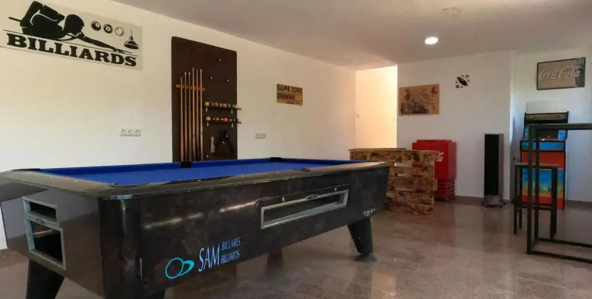 Долгосрочная аренда  отдельно стоящей виллы в Elviria 26