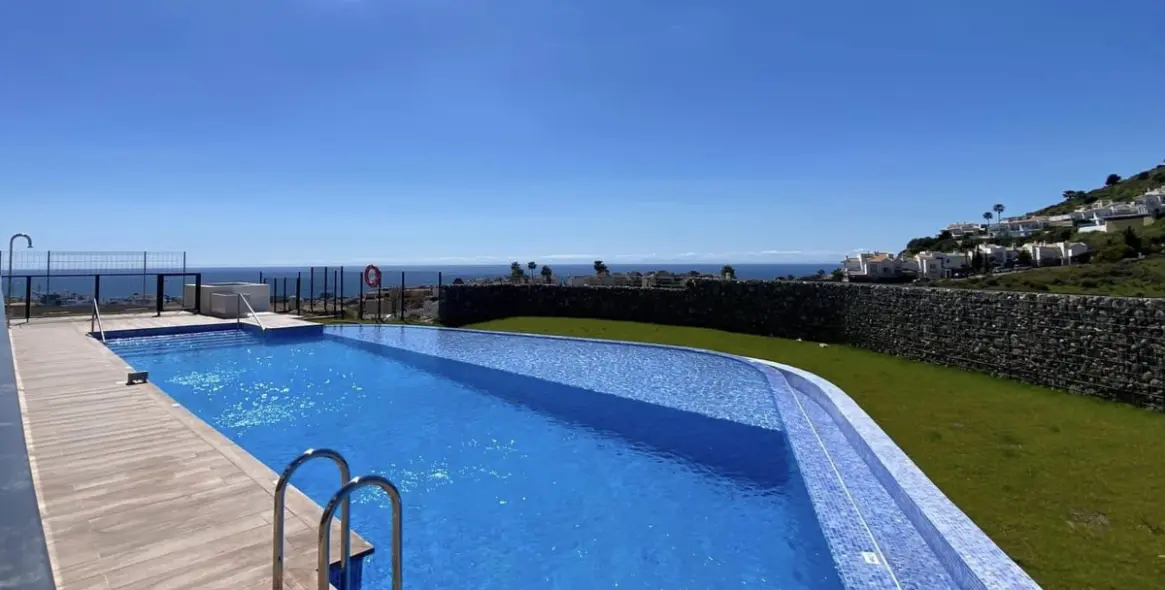 Краткосрочная аренда дома на две семьи в Riviera del Sol 26