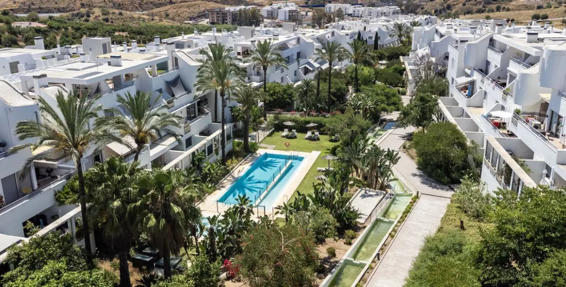 Sale of penthouse in La Cala de Mijas 1