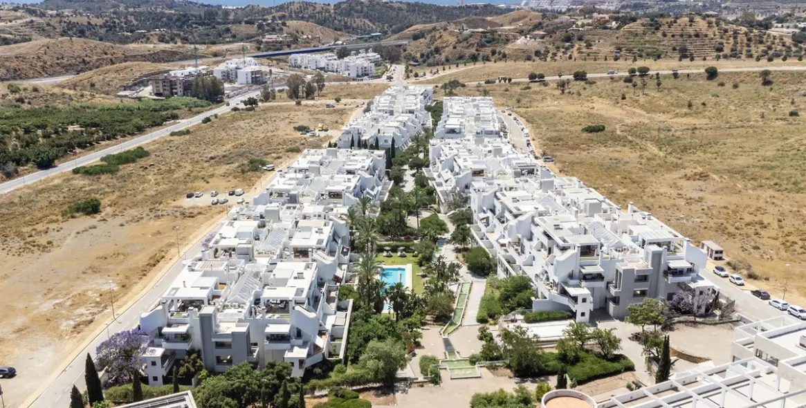 Sale of penthouse in La Cala de Mijas 2