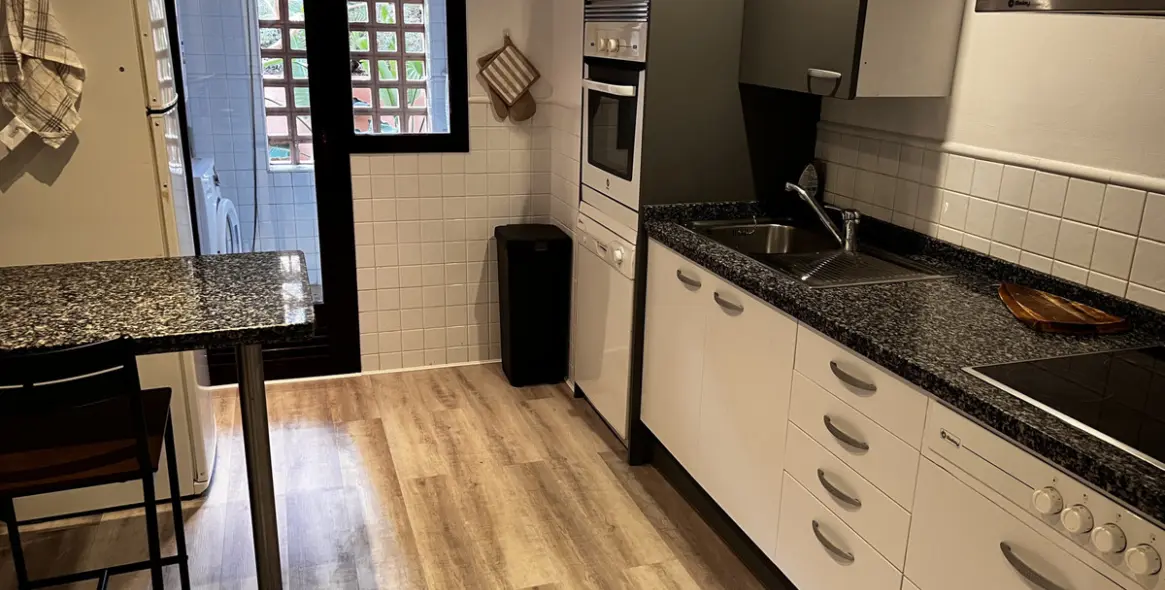 Sale of ground floor apartment in Marbella 3