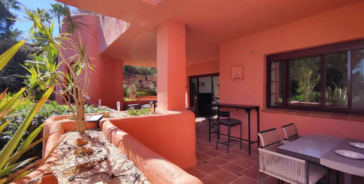 Sale of ground floor apartment in Marbella 12