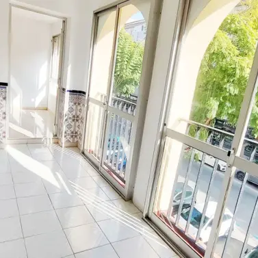 Sale of middle floor apartment in Fuengirola