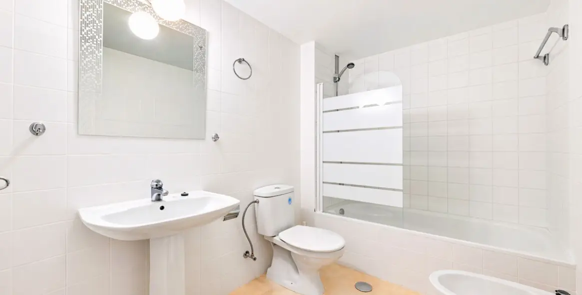 Venta de apartamento en planta media en Fuengirola 15