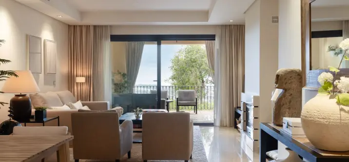 Venta de apartamento en planta baja en Benahavís 1