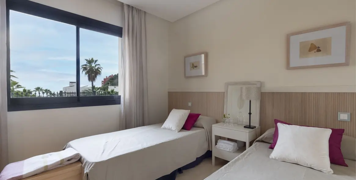 Продажа апартаментов на первом этаже в Benahavís 13