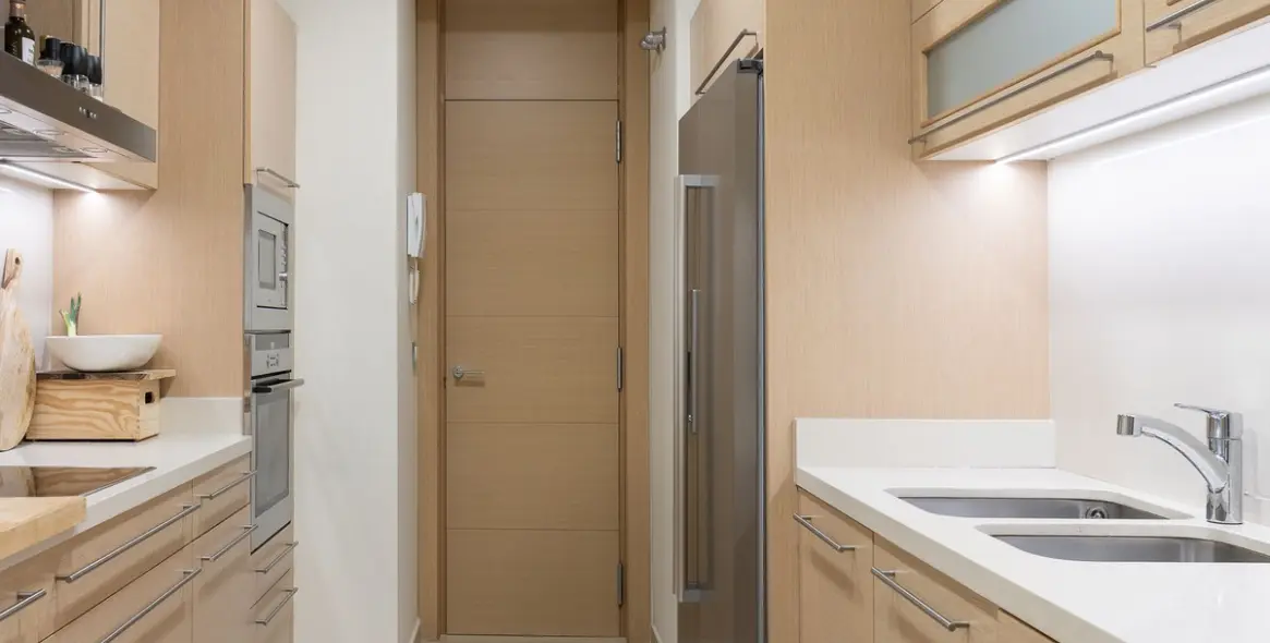 Sale of ground floor apartment in Benahavís 31