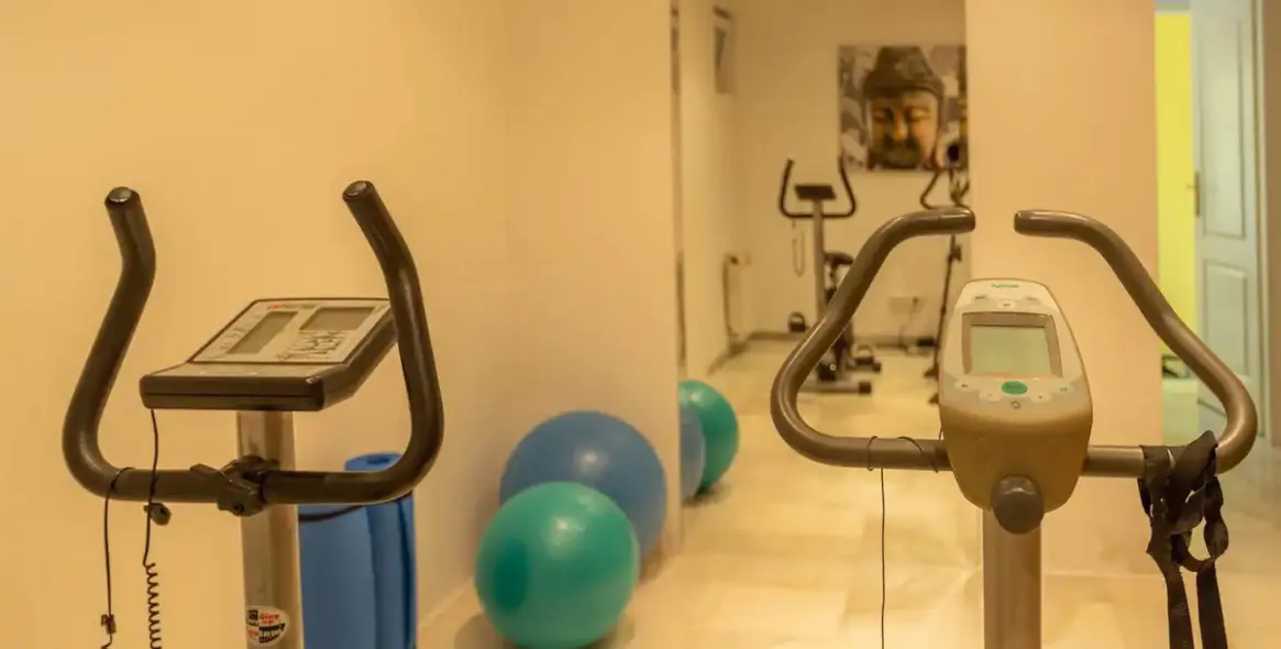 Продажа  отдельно стоящей виллы в Nagüeles 28