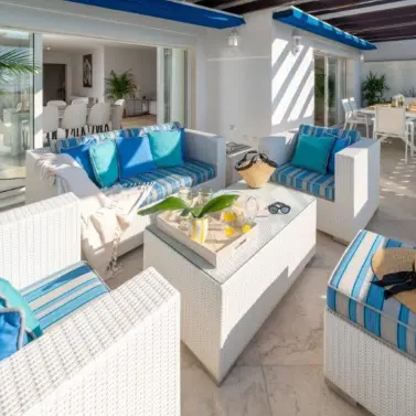 Alquiler a largo plazo de ático dúplex en Puerto Banús