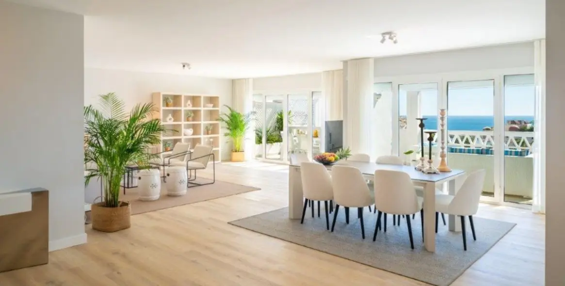 Long-term rent of penthouse duplex in Puerto Banús 10