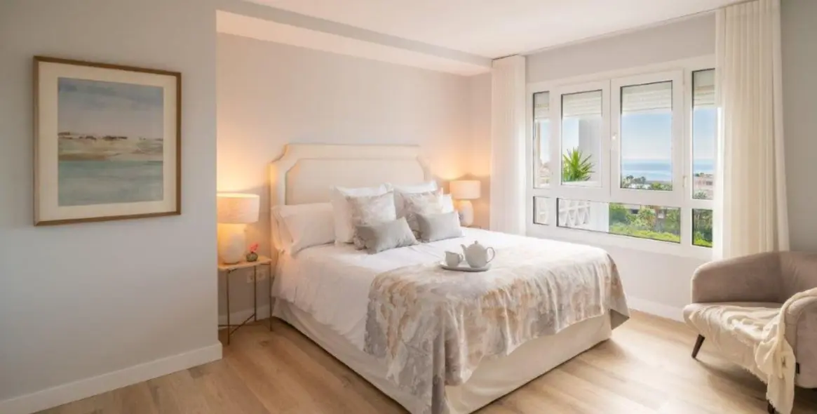 Long-term rent of penthouse duplex in Puerto Banús 20