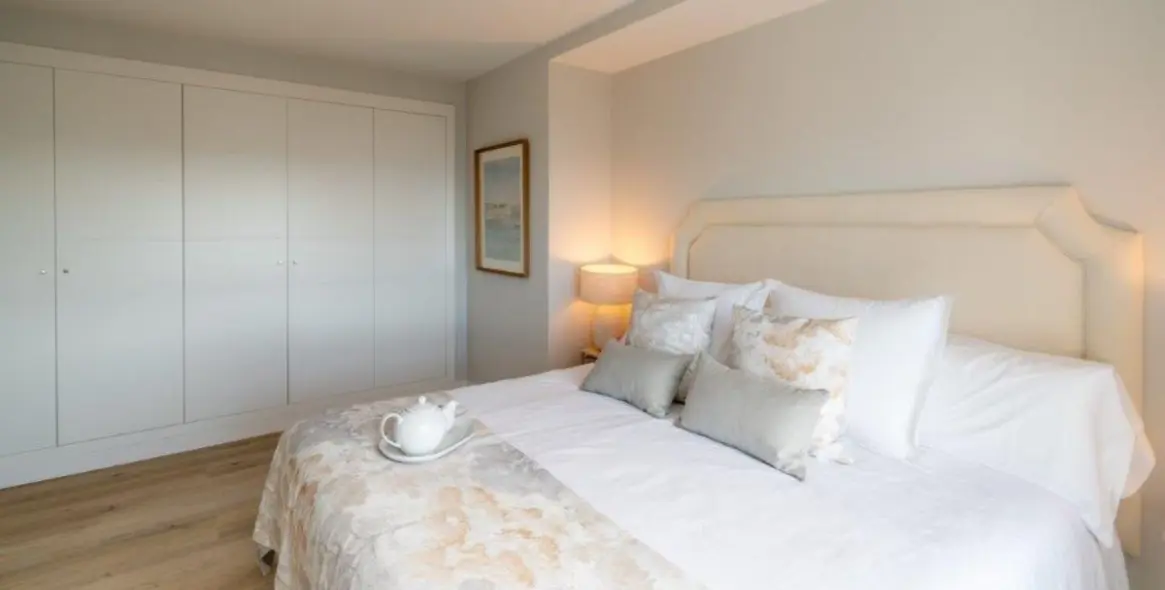 Long-term rent of penthouse duplex in Puerto Banús 21