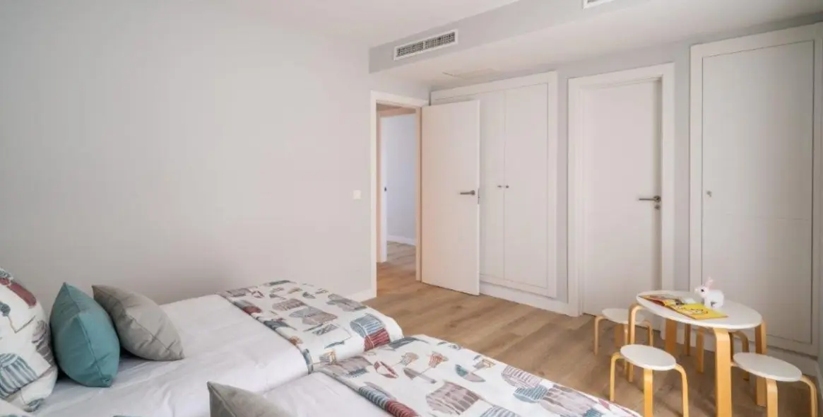 Long-term rent of penthouse duplex in Puerto Banús 31