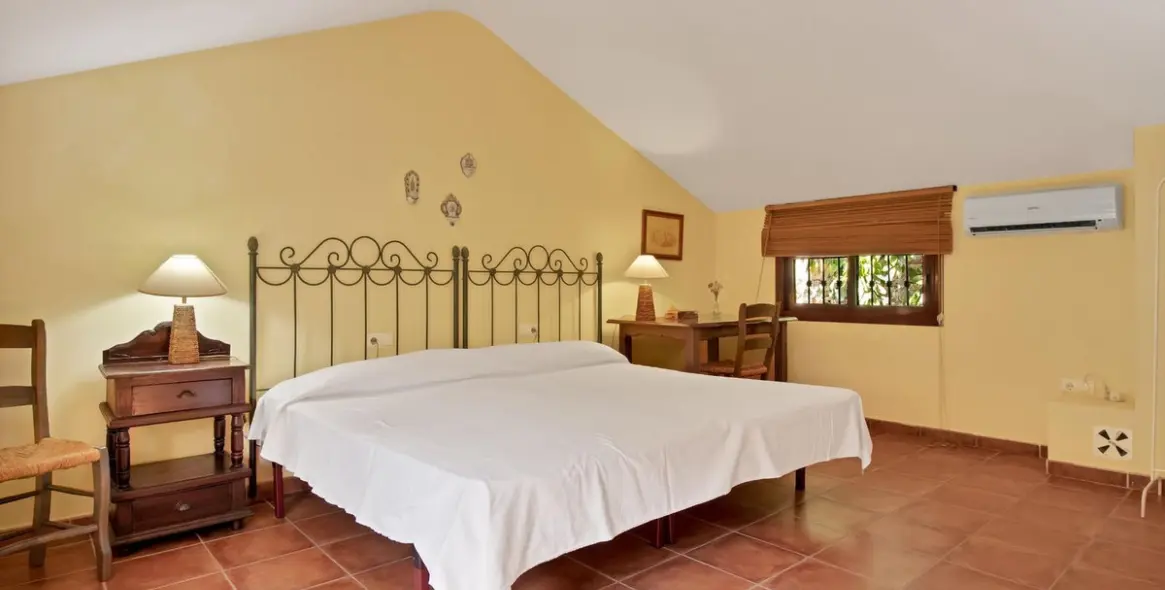Venta de finca - cortijo en Ojén 8