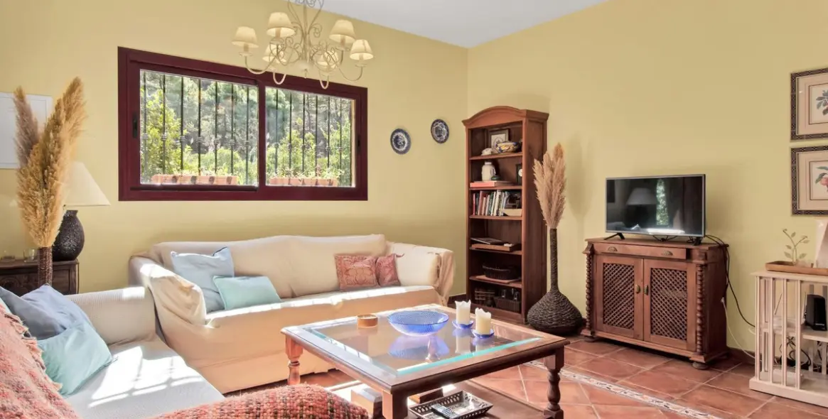 Venta de finca - cortijo en Ojén 20