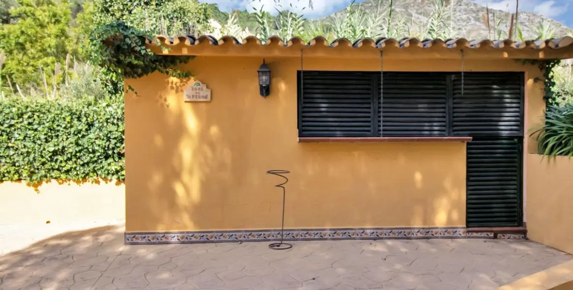 Venta de finca - cortijo en Ojén 48